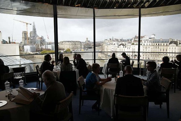 Restaurant witnesses history | The Arkansas Democrat-Gazette - Arkansas' Best News Source - Vimarsana News