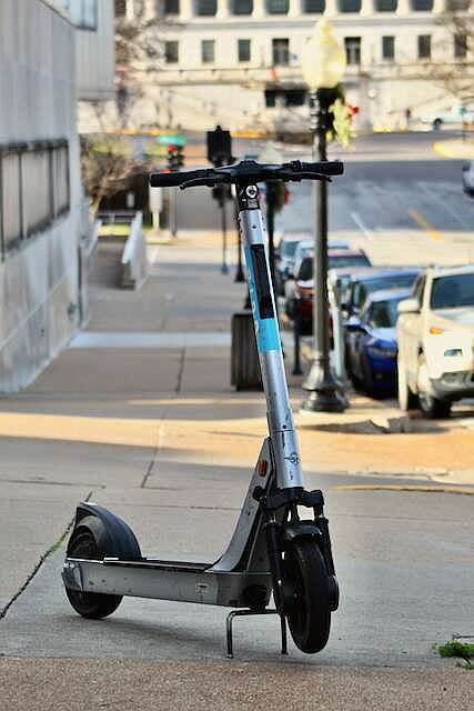 Bird Rides files for bankruptcy, will continue to operate in Jefferson City - Vimarsana News