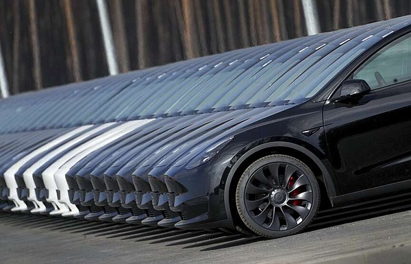 Price cuts give Tesla increase in 4Q sales | The Arkansas Democrat-Gazette - Vimarsana News