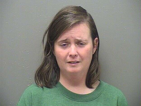 Hotel patron faces battery charge | Northwest Arkansas Democrat-Gazette - Vimarsana News