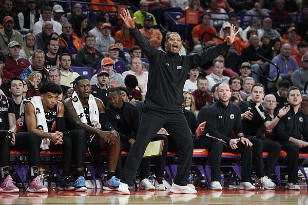 S. Carolina proves early SEC surprise | The Arkansas Democrat-Gazette - Vimarsana News