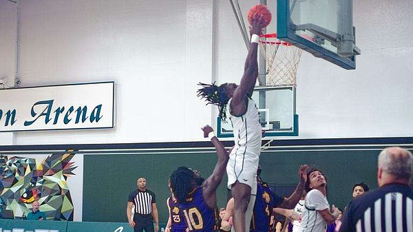 Okwuosah's double-double powers Woods to an 89-54 win over UHSP - Vimarsana News