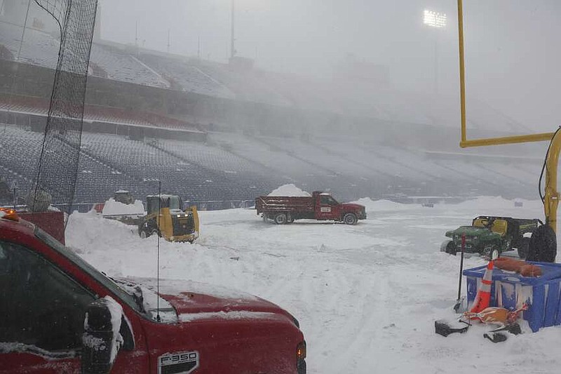 Buffalo Snow Storm: Buffalo airport reopened