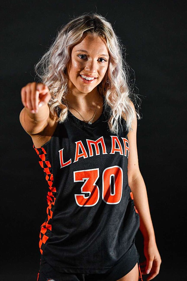 3A STATE BASKETBALL: Sanders Late Heroics Lift Lamar To 45-42 Victory ...