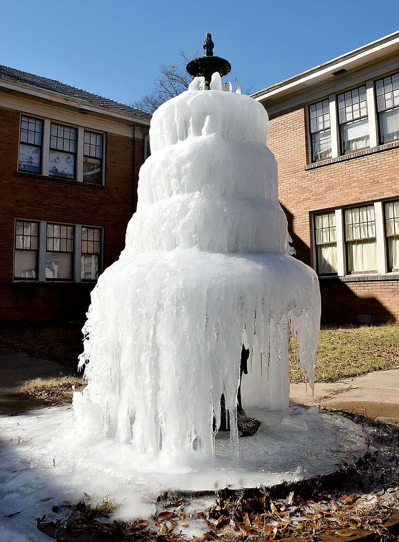 PHOTO Solid cold Texarkana Gazette