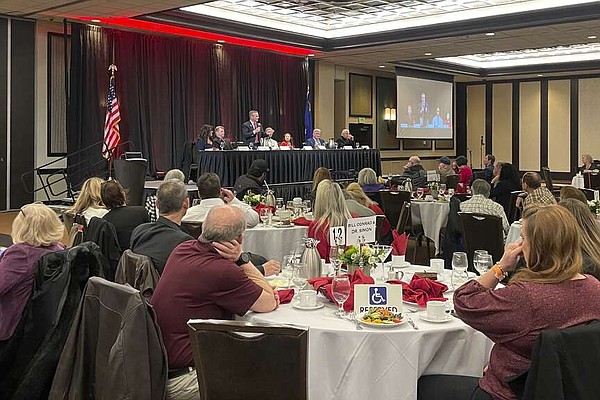 Nevada candidates target front-runner | The Arkansas Democrat-Gazette - Vimarsana News