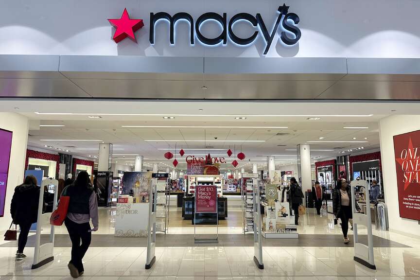 Wayfair, Macy’s cutting thousands of jobs as retail layoffs deepen