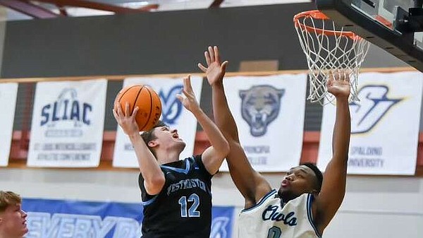 Blue Jays come back and defeat Owls 80-75 on the road - Vimarsana News