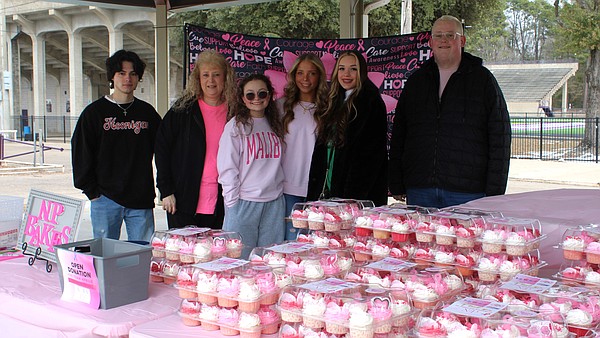 Local student organizes fundraiser for teach battling cancer - Vimarsana News
