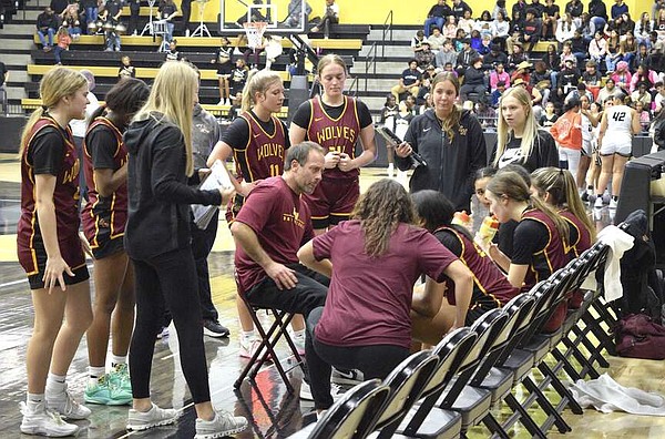 Young Wolves adjust, drop Pointers | The Arkansas Democrat-Gazette - Arkansas' Best News Source - Vimarsana News