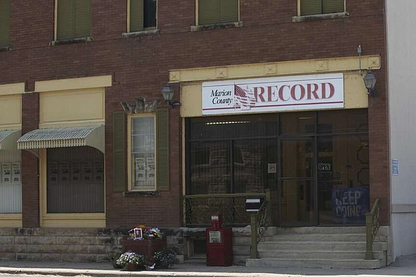 Kansas legislators want answers about raid of weekly newspaper | The Arkansas Democrat-Gazette - Vimarsana News
