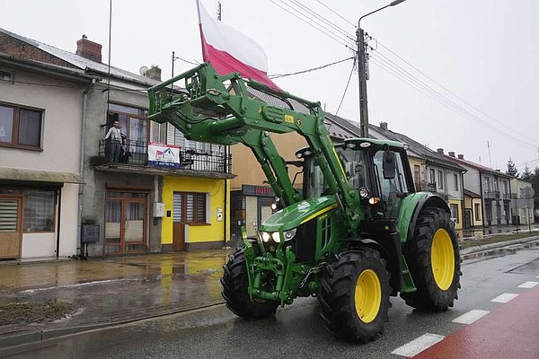 Farmers in France take to streets | The Arkansas Democrat-Gazette - Arkansas' Best News Source - Vimarsana News