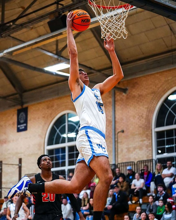 Blue Jays fall to top team in SLIAC - Vimarsana News