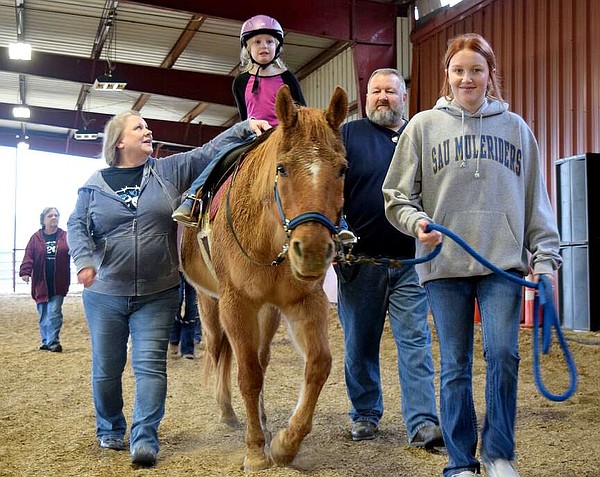Runnin' WJ receives $25K grant to fund scholarships - Vimarsana News