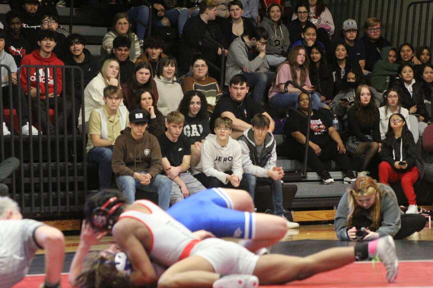 MCHS students pack into arena to witness wrestling dual