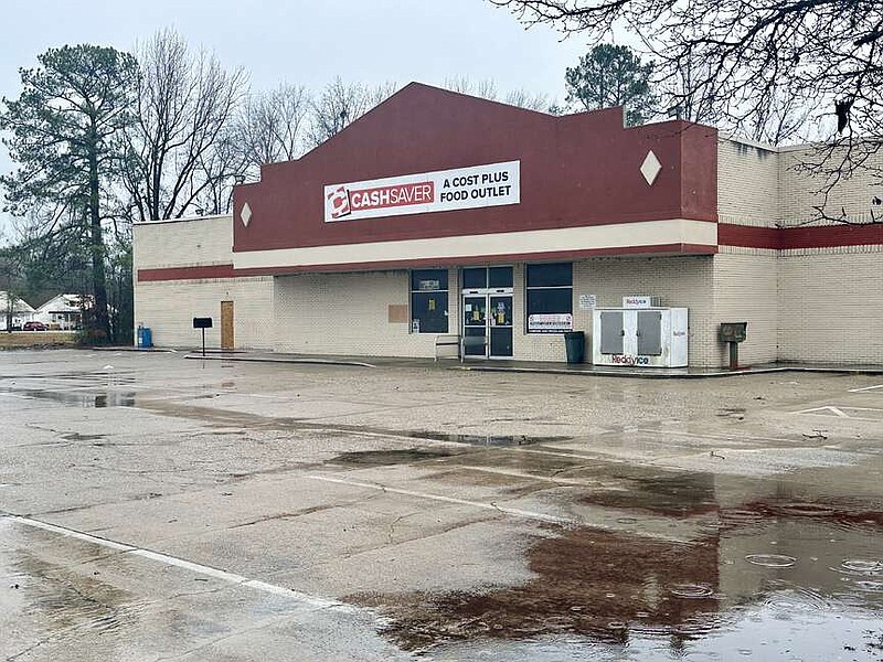 Rehkopf's Cash Saver stands boarded-up on Jan. 23 in Murfreesboro after a December fire necessitated its closure