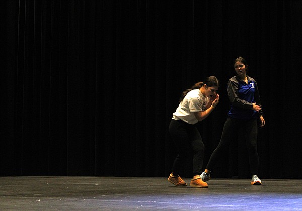 Parkers Chapel Theatre students learn art of fight choreography - Vimarsana News