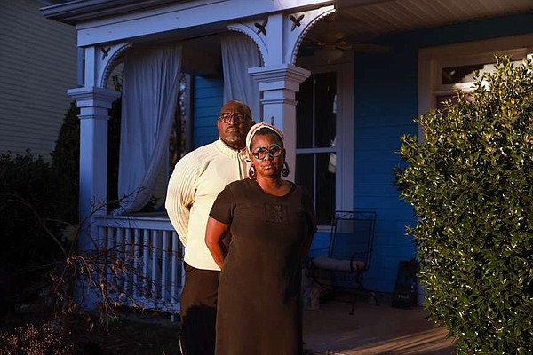 Cross burning draws attention to state laws | The Arkansas Democrat-Gazette - Vimarsana News