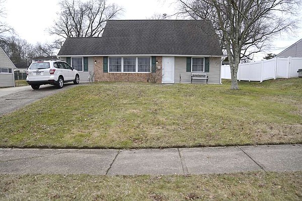 Man accused of beheading father posted film rant | The Arkansas Democrat-Gazette - Vimarsana News