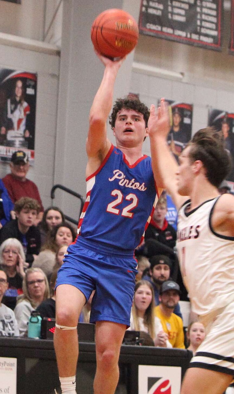 (Democrat photo/Evan Holmes)
Hayden Kilmer had seven points, three rebounds, an assist and a steal in his return to the Pintos' lineup on Friday night against Eugene.
