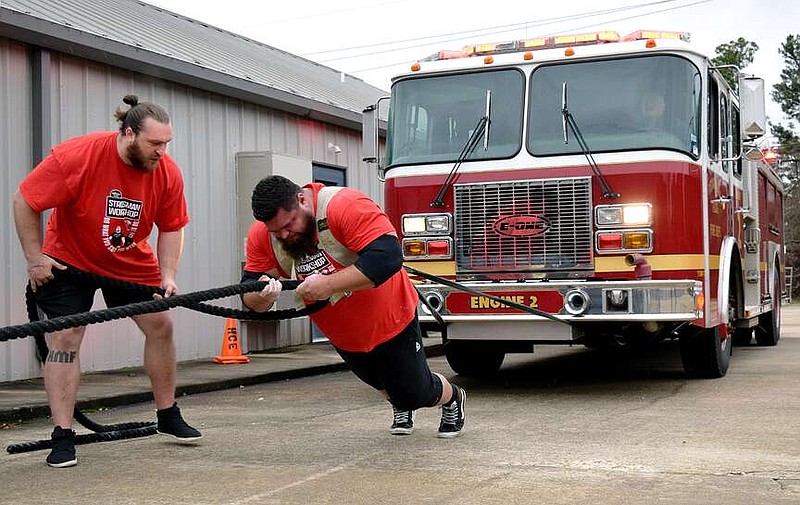 WATCH | Strongman competitors hold workshop in Texarkana | Texarkana ...