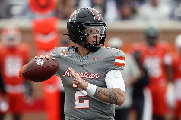 Late interception caps defensive Senior Bowl | The Arkansas Democrat-Gazette - Vimarsana News