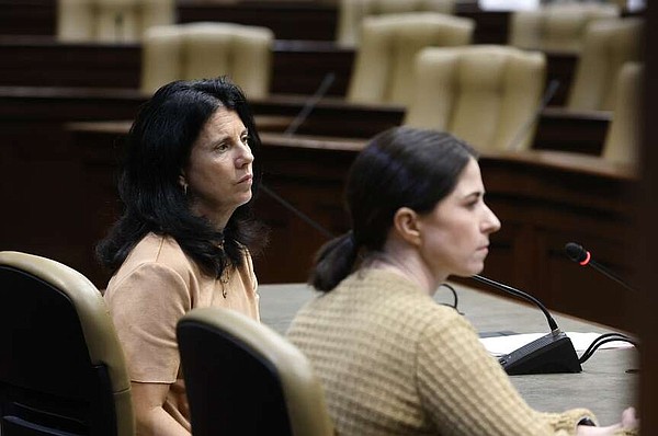 Legislative panel OKs consulting contract to help improve efficiencies of executive branch agencies | The Arkansas Democrat-Gazette - Vimarsana News
