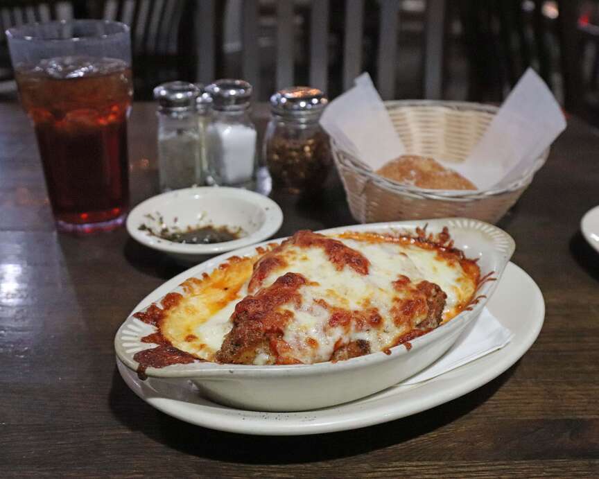 RIVER VALLEY EATS Kat Robinson says La Villa in Russellville serves