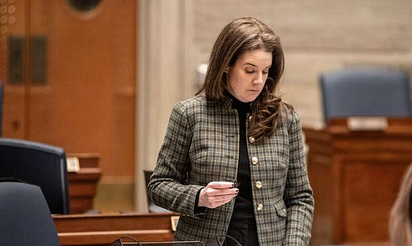 Democrat filibuster forces removal of 'ballot candy' from Senate initiative petition bill - Vimarsana News