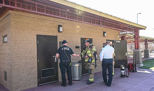 Bathroom fire breaks out at Community Park | Jefferson City News Tribune - Vimarsana News