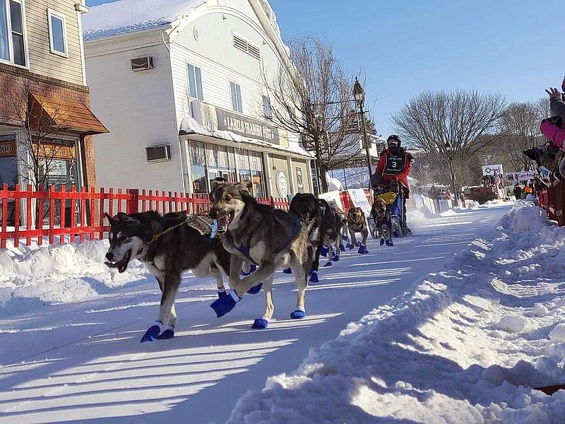 Lack of snow cancels longest sled dog race in eastern United States