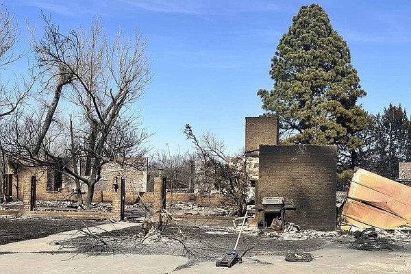 Texas wildfire grows into one of the largest in state's history | Hot Springs Sentinel Record - Vimarsana News