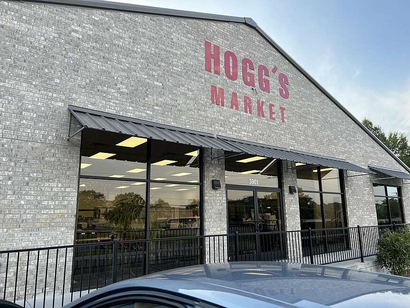 Hogg's, on John F. Kennedy Boulevard in North Little Rock, now serves Sunday brunch.

(Democrat-Gazette file photo/Eric E. Harrison)