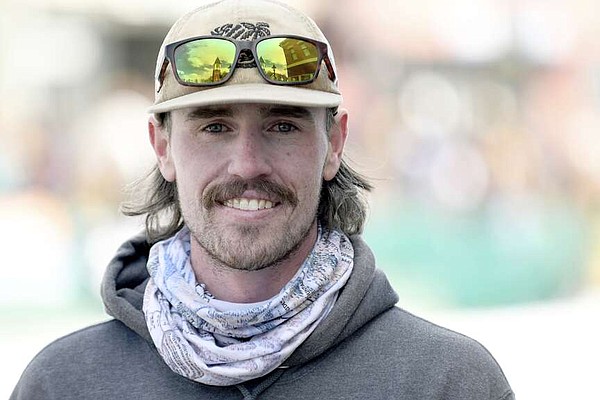 What do you get when you cross rodeo with skiing? The wild and wacky skijoring - Vimarsana News