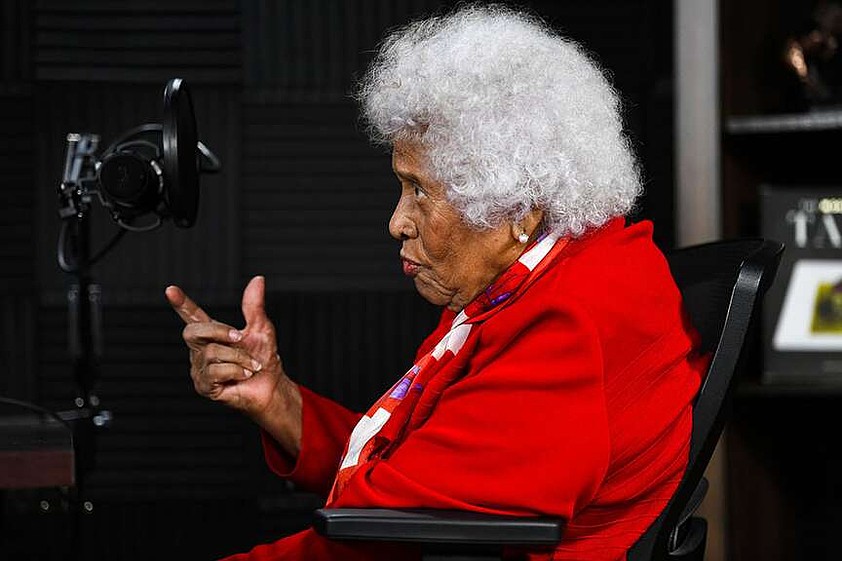Joycelyn Elders at 90: Holding steady as the world turns | The Arkansas ...