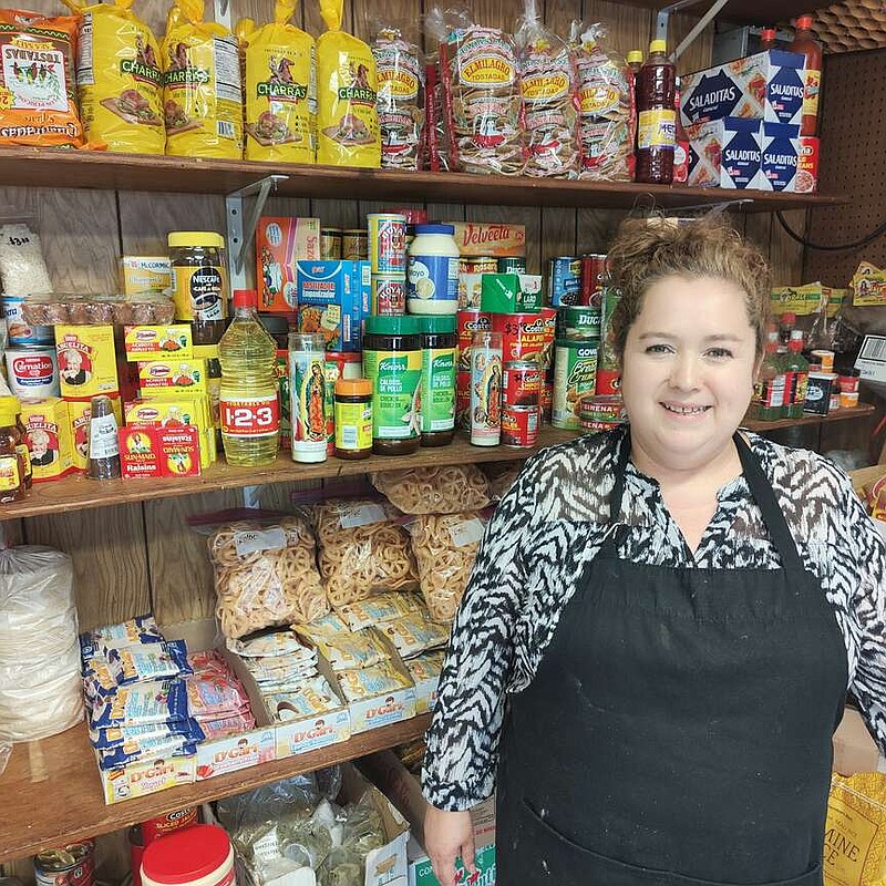 María Belén Estrada, dueña de Taquería La Loma and Grocery en Southwest City, Missouri. (Foto: Alexis Charbonnier/La Prensa Libre AR)