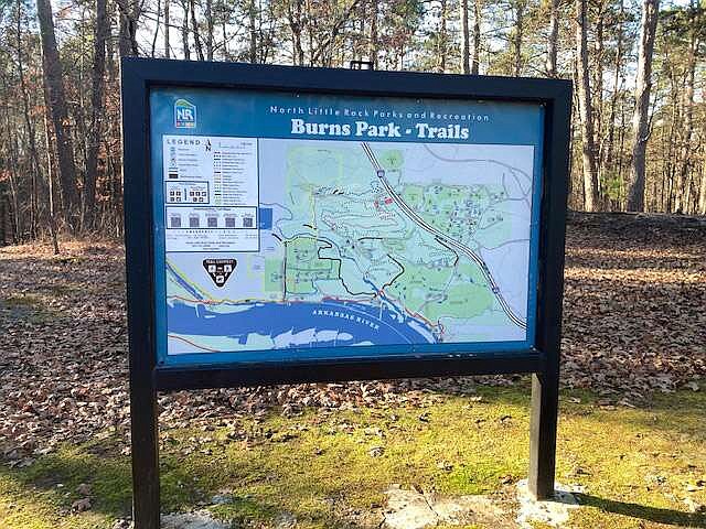 Information sign regarding hiking and biking trails at Burns Park in North Little Rock; 2024
(Photo by Guy Lancaster)
