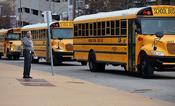 School bus company where noose was found ends contract with St. Louis Public Schools - Vimarsana News