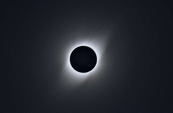 'Every road is going to be like Richmond Road': Texarkana police expect no major eclipse problems, urge patience - Vimarsana News