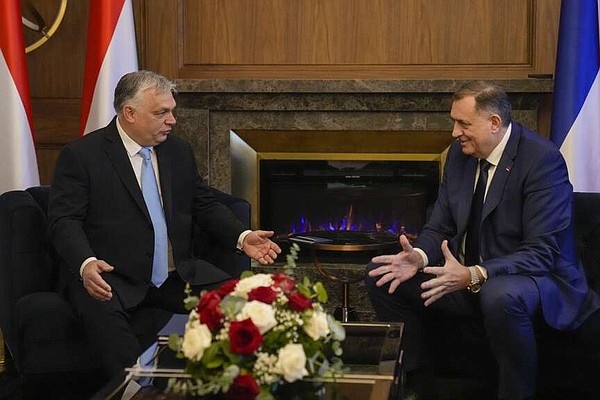 Magyarország miniszterelnöke dicséri Boszniát |  Arkansas Demokrata Közlöny