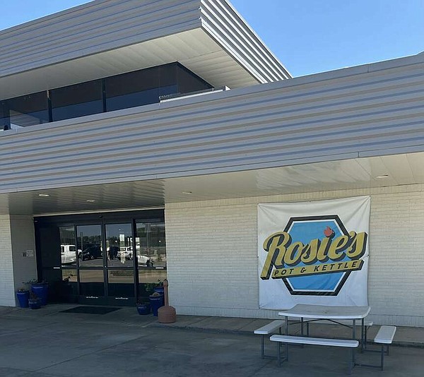 CHEAP EATS | OPINION: Rosie's Pot & Kettle is a great place to land | The Arkansas Democrat-Gazette - Vimarsana News