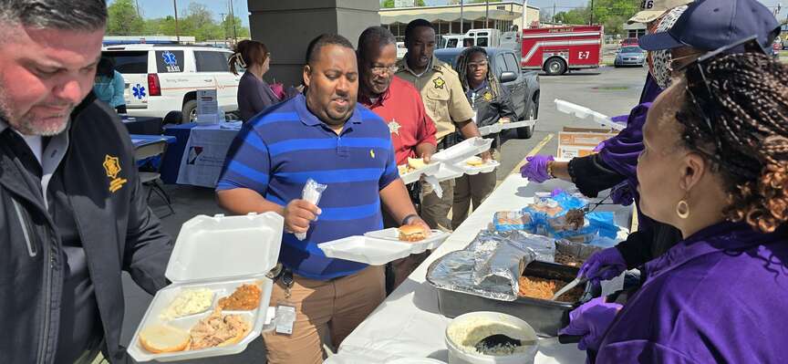 Lunch pays tribute to first responders