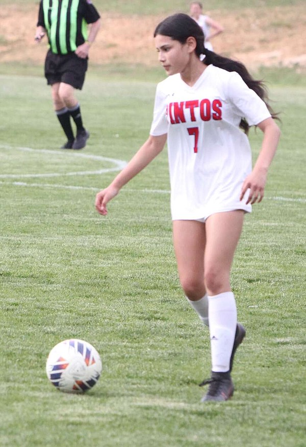 Lady Pintos keep busy at Lady Spartan Invitational - Vimarsana News