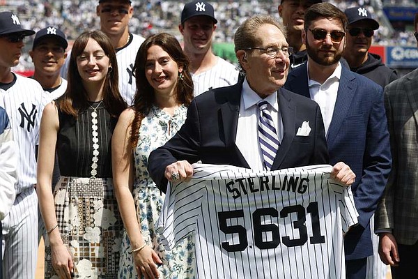 Sterling honored after 5,631 games | The Arkansas Democrat-Gazette - Arkansas' Best News Source - Vimarsana News