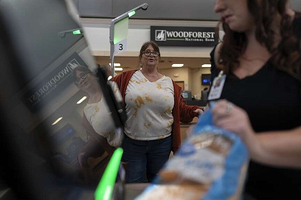 Walmart yanks self-checkout stations from two stores | The Arkansas Democrat-Gazette - Vimarsana News
