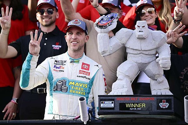 Hamlin declares 'worse drivers' have won title | The Arkansas Democrat-Gazette - Vimarsana News