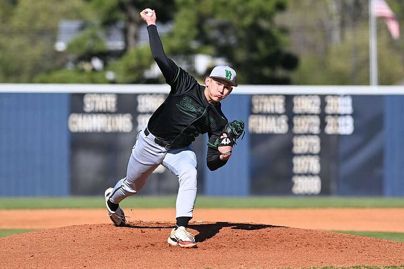 Van Buren baseball team splits with Russellville, clinches state tournament berth Northwest