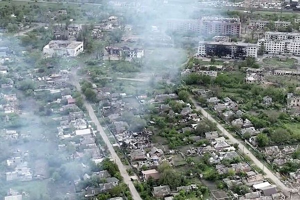 Drone footage shows Ukrainian village battered to ruins | Jefferson City News Tribune - Vimarsana News