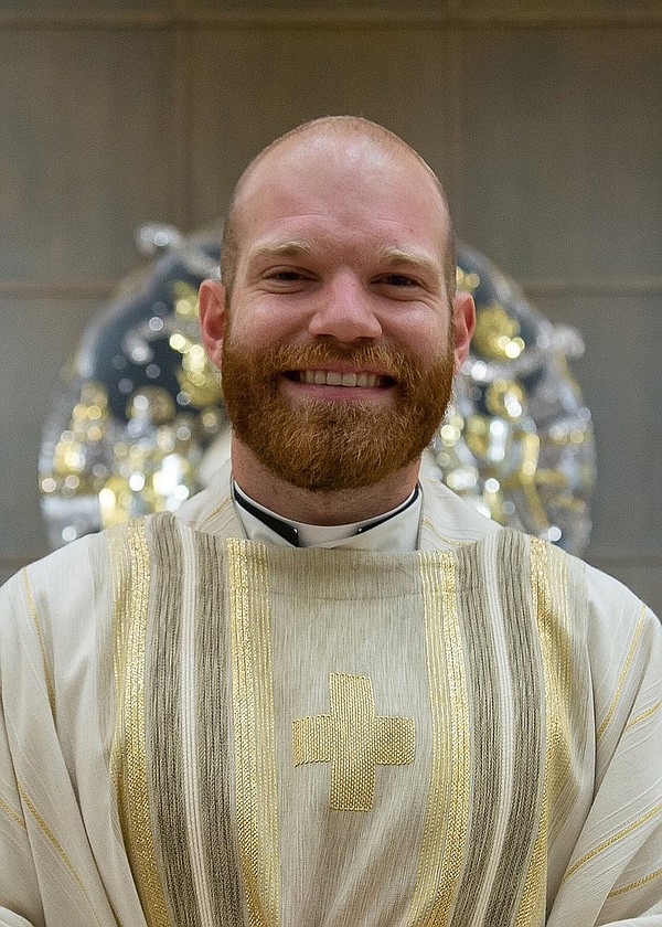 Arkansas priest meets with pope at global gathering in Italy - Vimarsana News