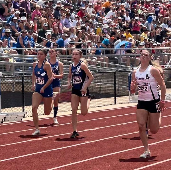 South Callaway girls T&F's Pahl 3-for-3 in all-state finishes - Vimarsana News